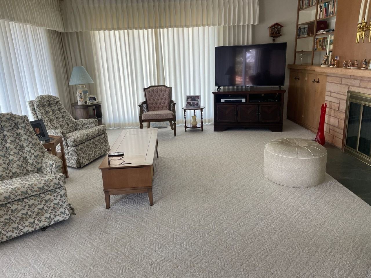 302 W Northshore Dr - Photo 2 of 24