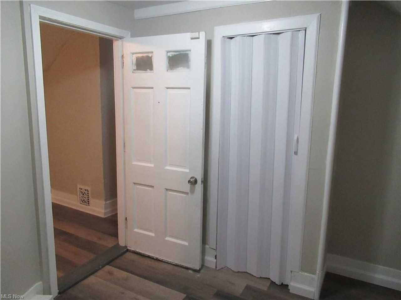 193 Columbus - Photo 3 of 8