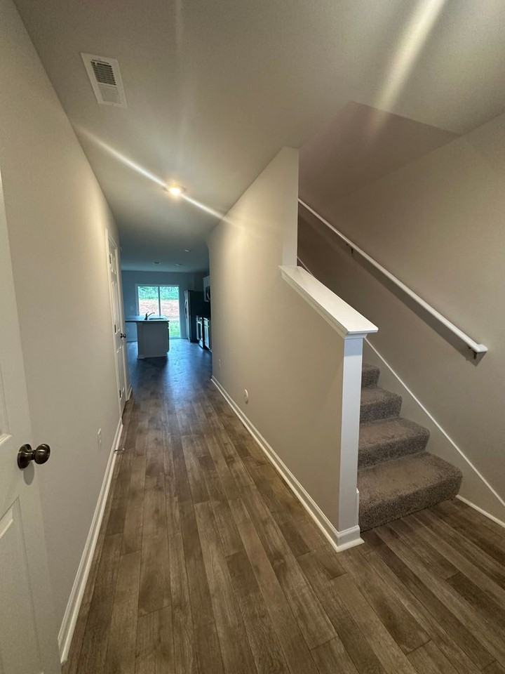 134 Marina Dr - Photo 2 of 12