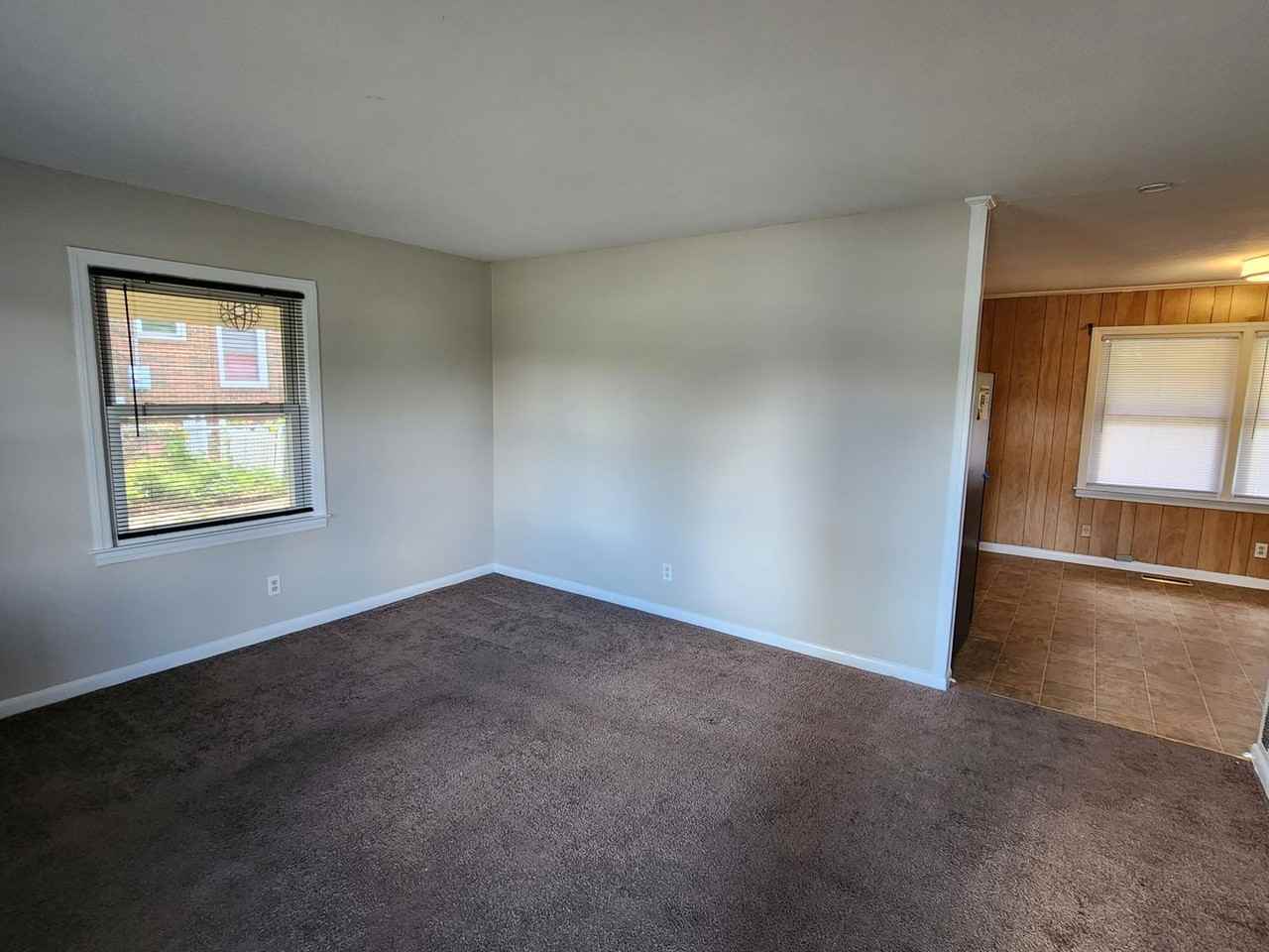 4617 Belford Rd - Photo 3 of 19