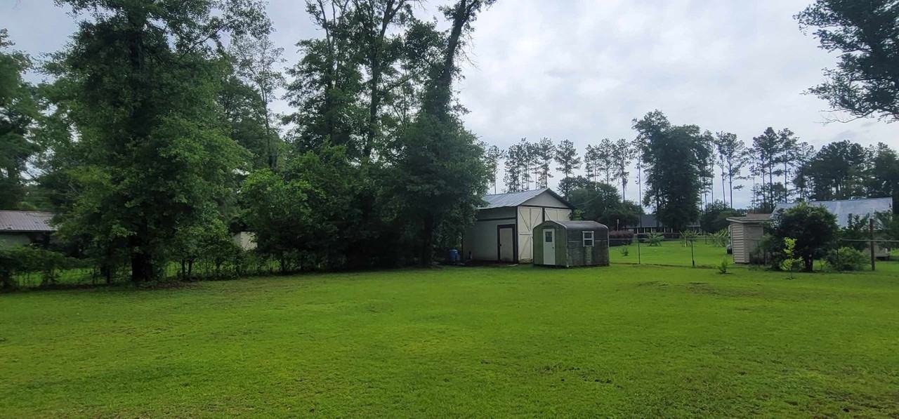 9870 Wadesboro Rd - Photo 3 of 26