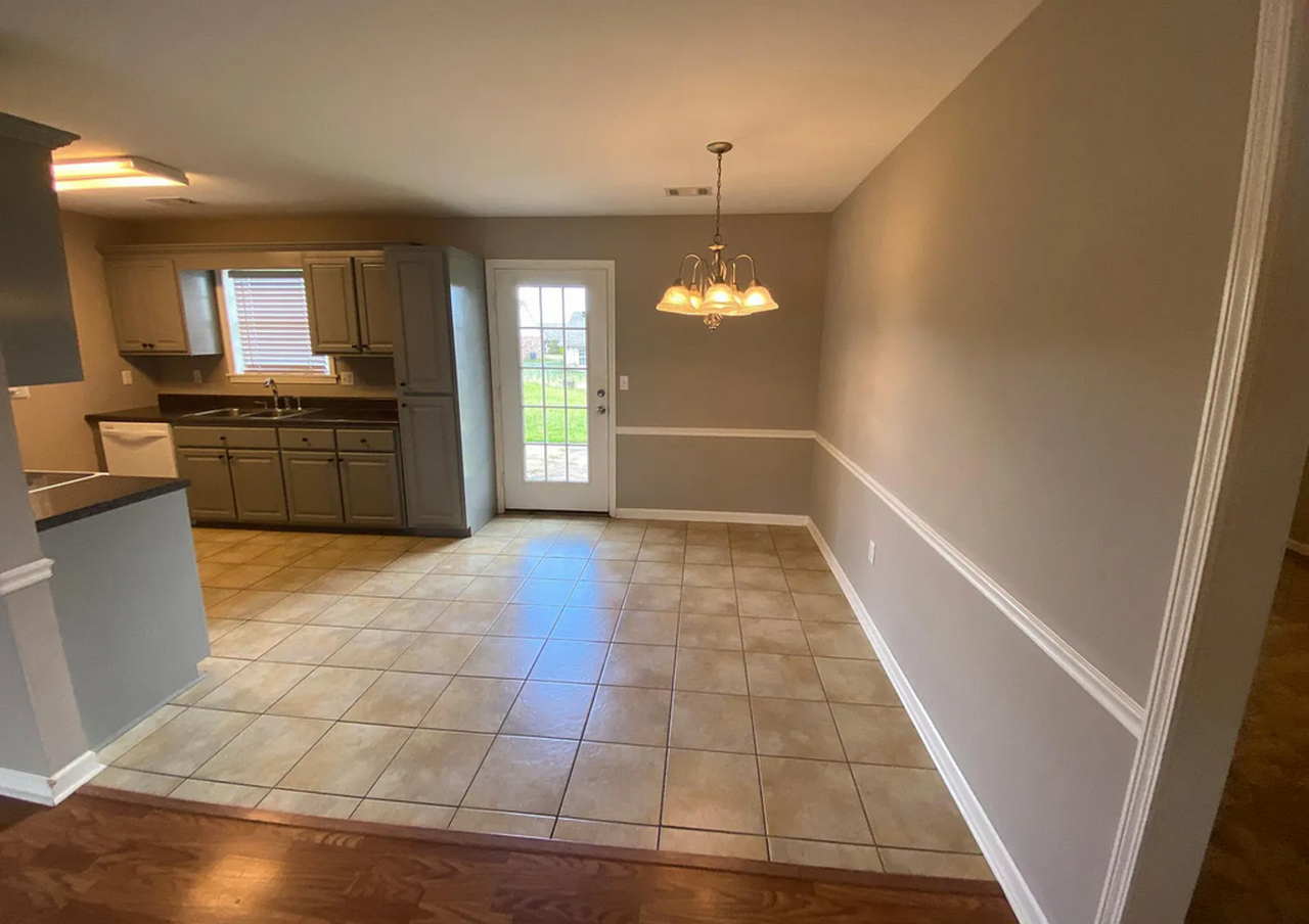 109 American Eagle Way - Photo 6 of 20