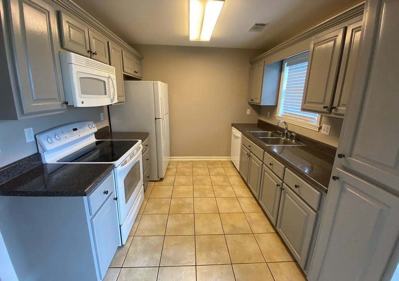 109 American Eagle Way - Photo 7 of 20