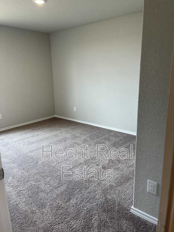 3306 Carducci Dr - Photo 6 of 20