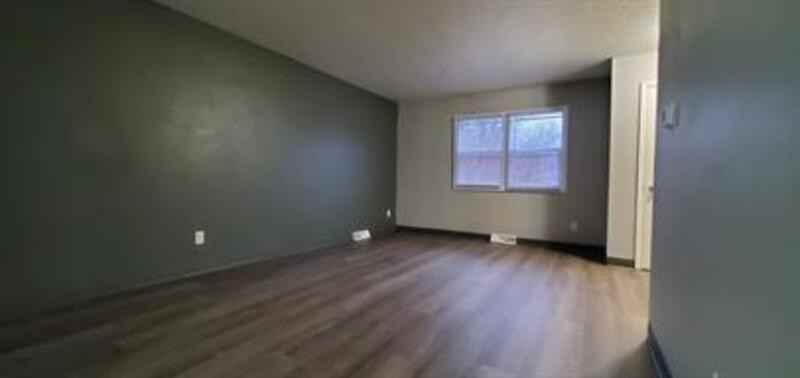 991 7th St - Photo 7 of 15