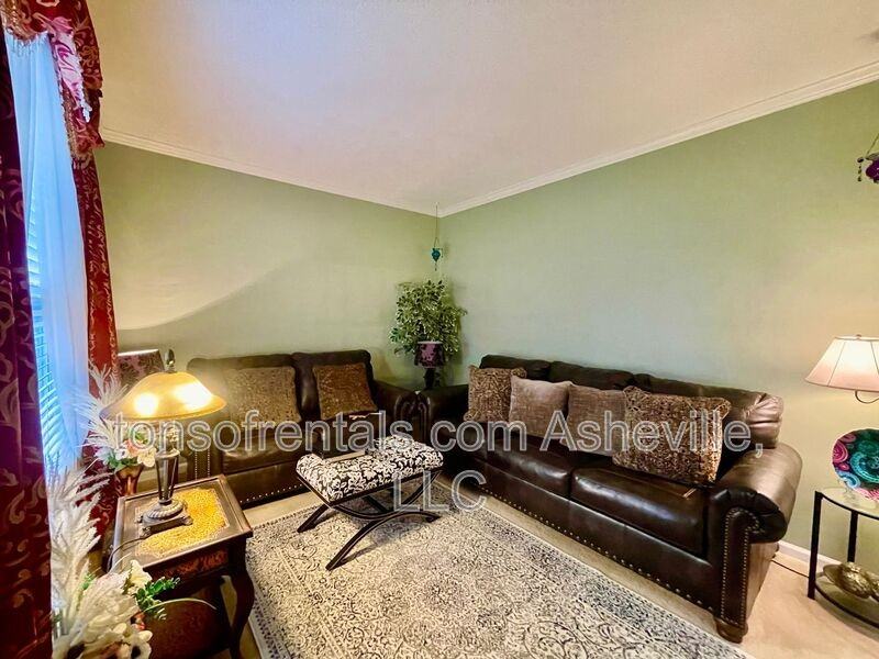 51 Yorktown Cir - Photo 6 of 41
