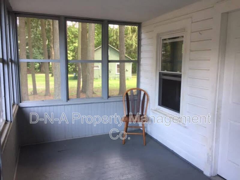240 Acres Rd - Photo 3 of 13