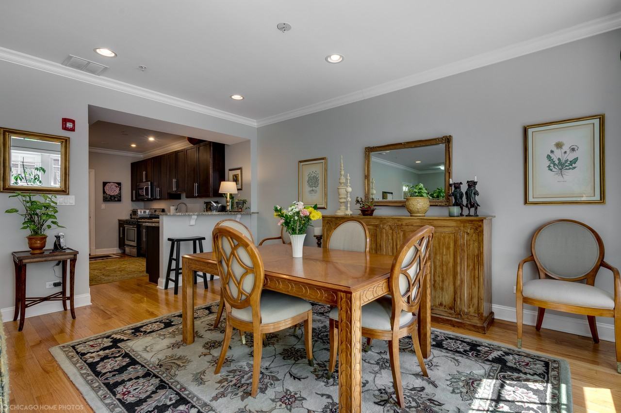 Hinman Ct. 632-40 N (Evanston) - Photo 3 of 19