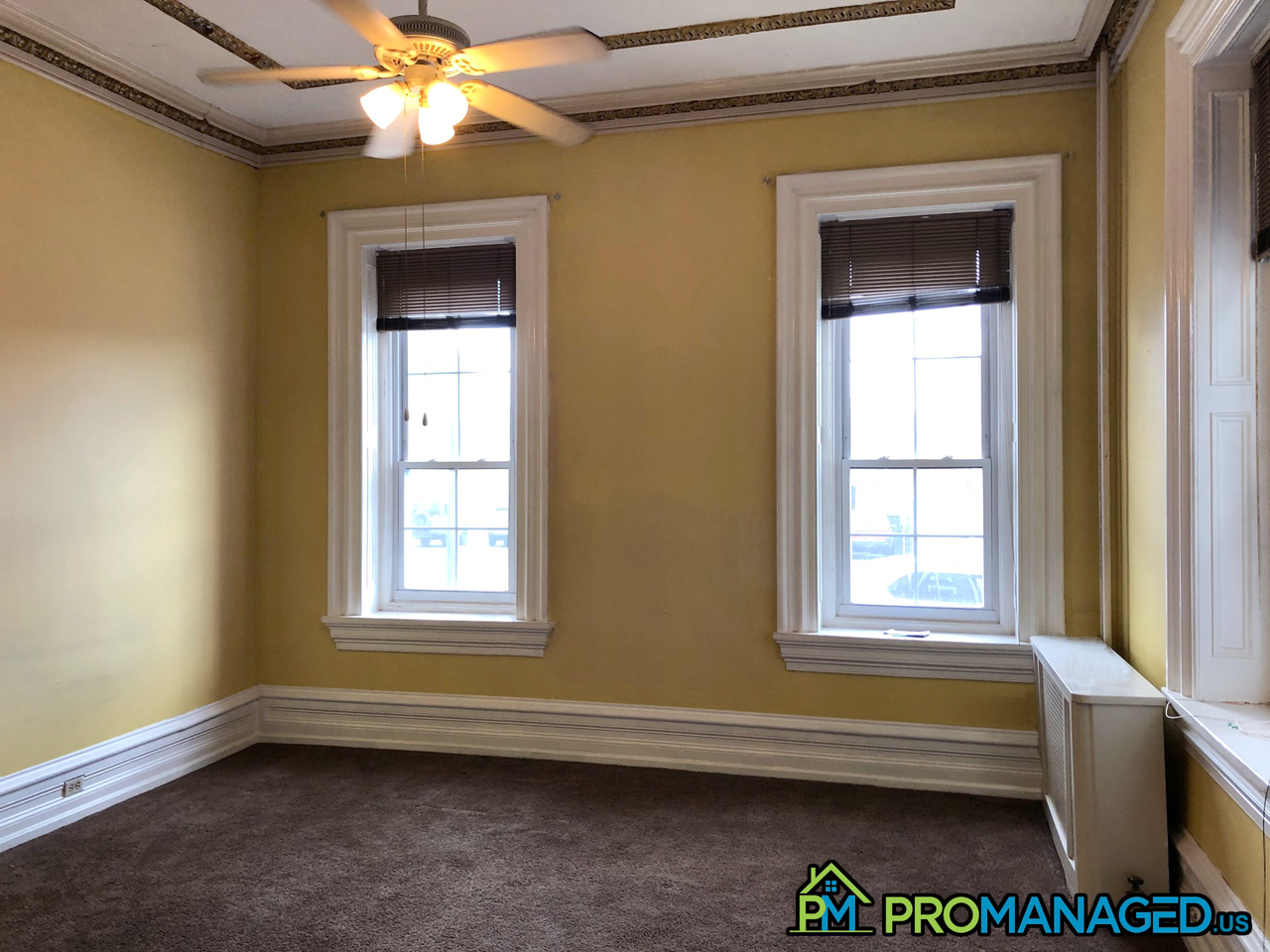 423-425 Radcliffe Street - Photo 4 of 8