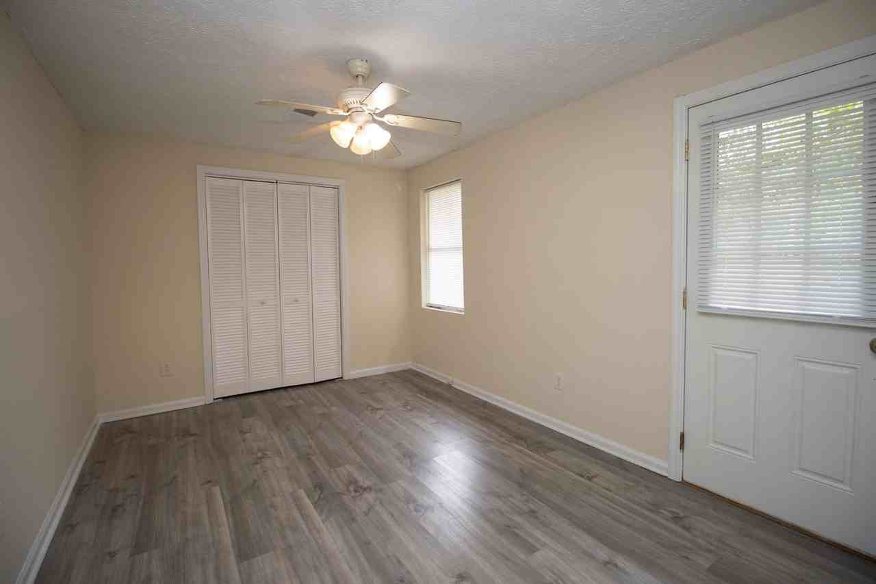 1213 Suber Street - Photo 7 of 8