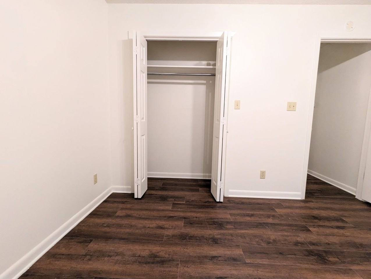 11821 W 7th St - Photo 5 of 12