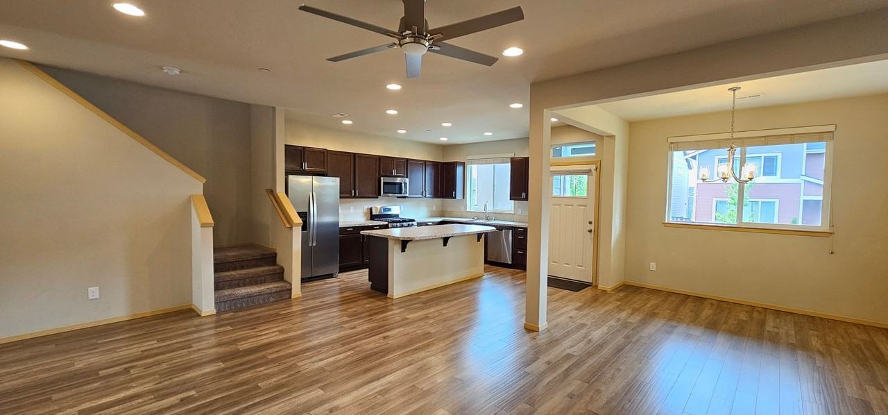 1044 Magnuson Way - Photo 3 of 17