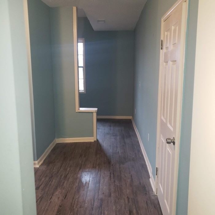 412 N Montgomery St #202 - Photo 2 of 17