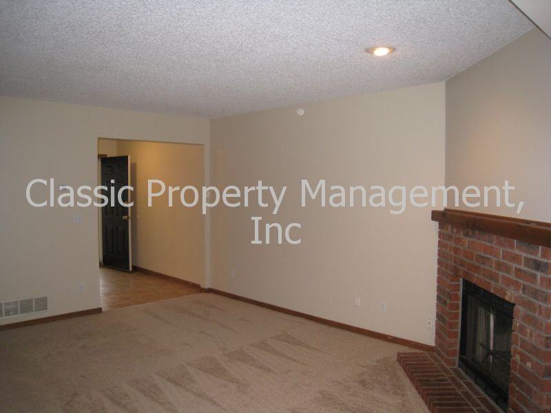 5610 NW 66th Terrace - Photo 3 of 15