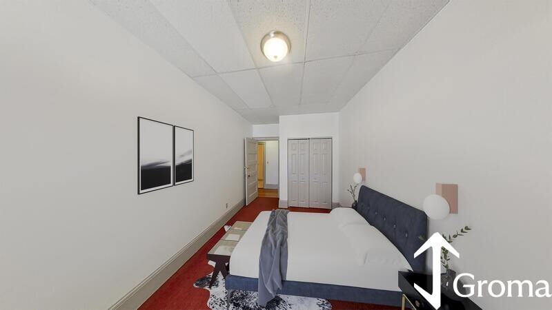 1540 Tremont St #3R - Photo 4 of 8