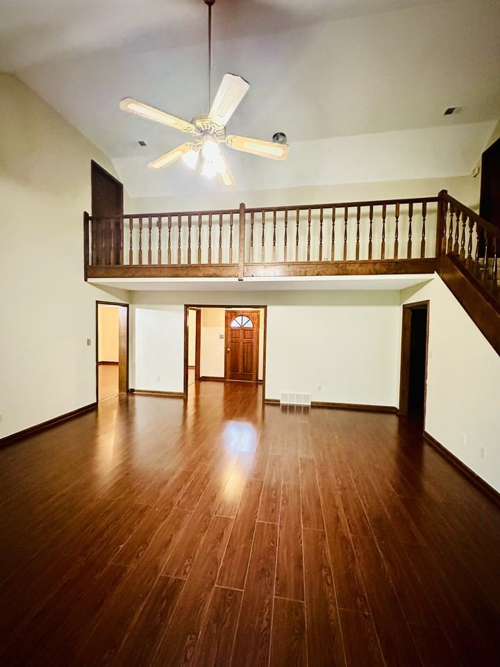 578 Winford Dr #NA - Photo 2 of 25