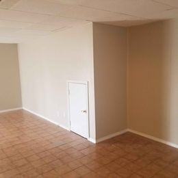300 E Champion St #2 - Photo 3 of 17
