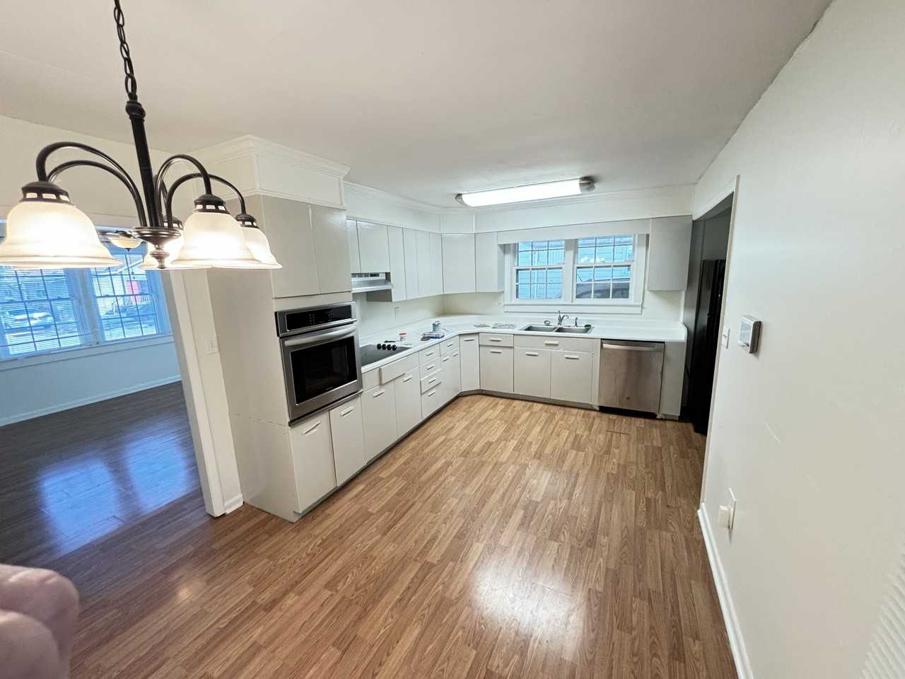 1109 Bellemeade Ave #NA - Photo 2 of 9