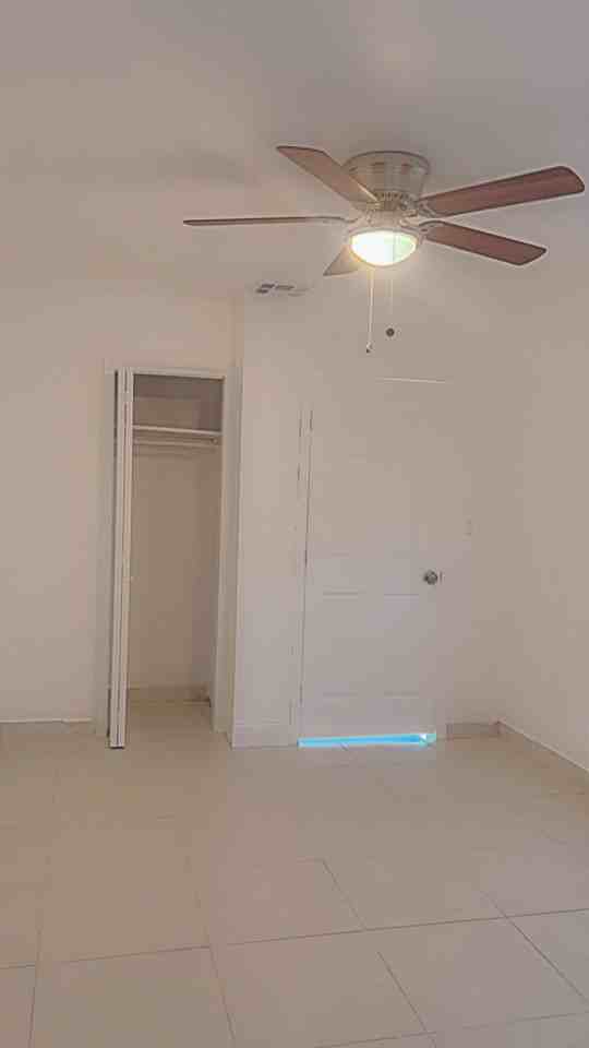 908 Nw 10th St #NA - Photo 3 of 9