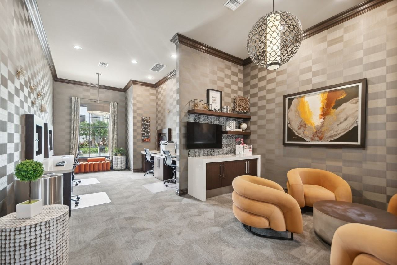 AMLI Toscana Place - Photo 7 of 40