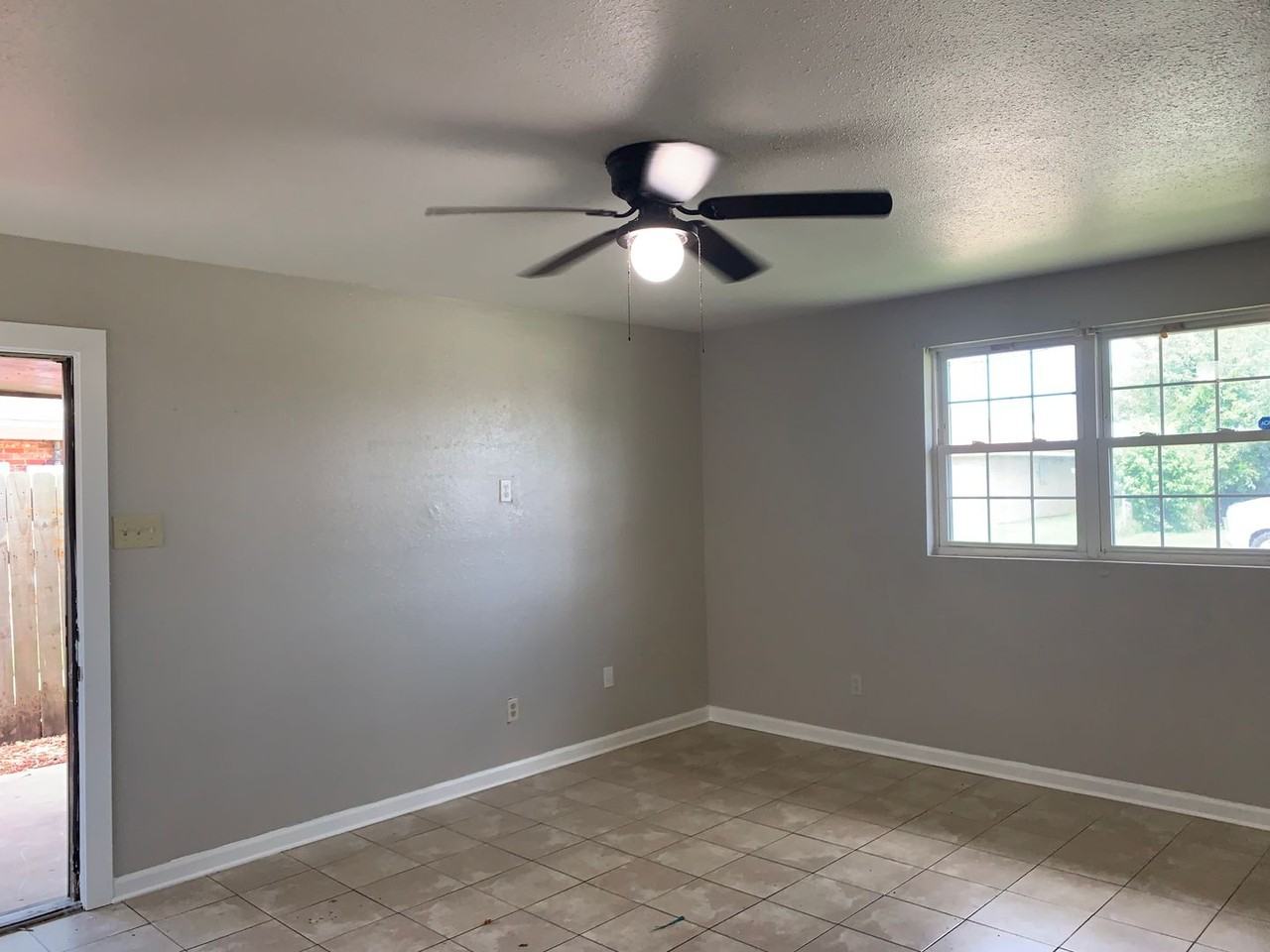 8018-20 Gus St. - Photo 2 of 16