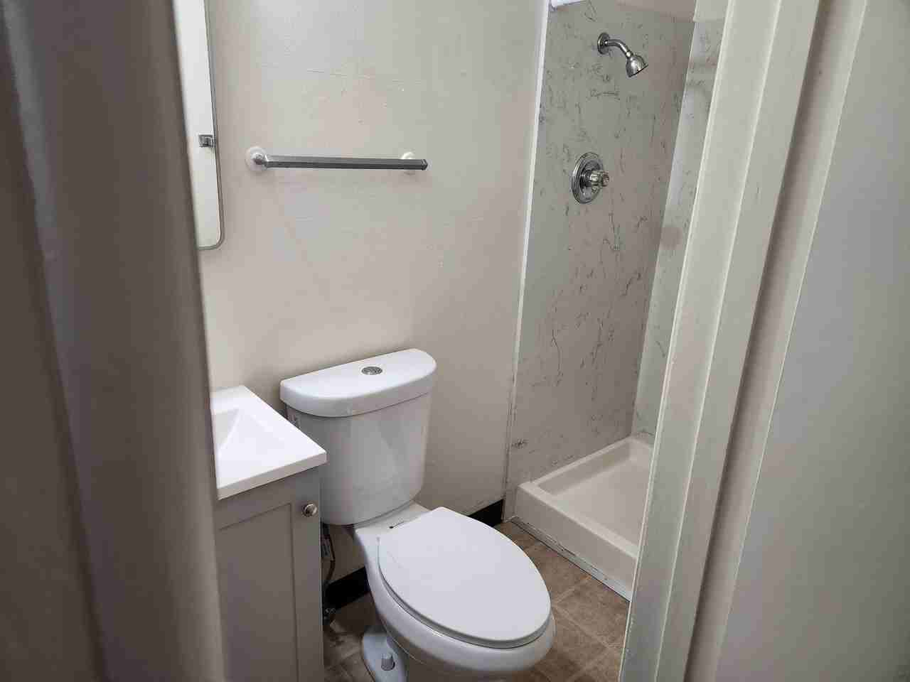 2115 Haste St #208 - Photo 5 of 6
