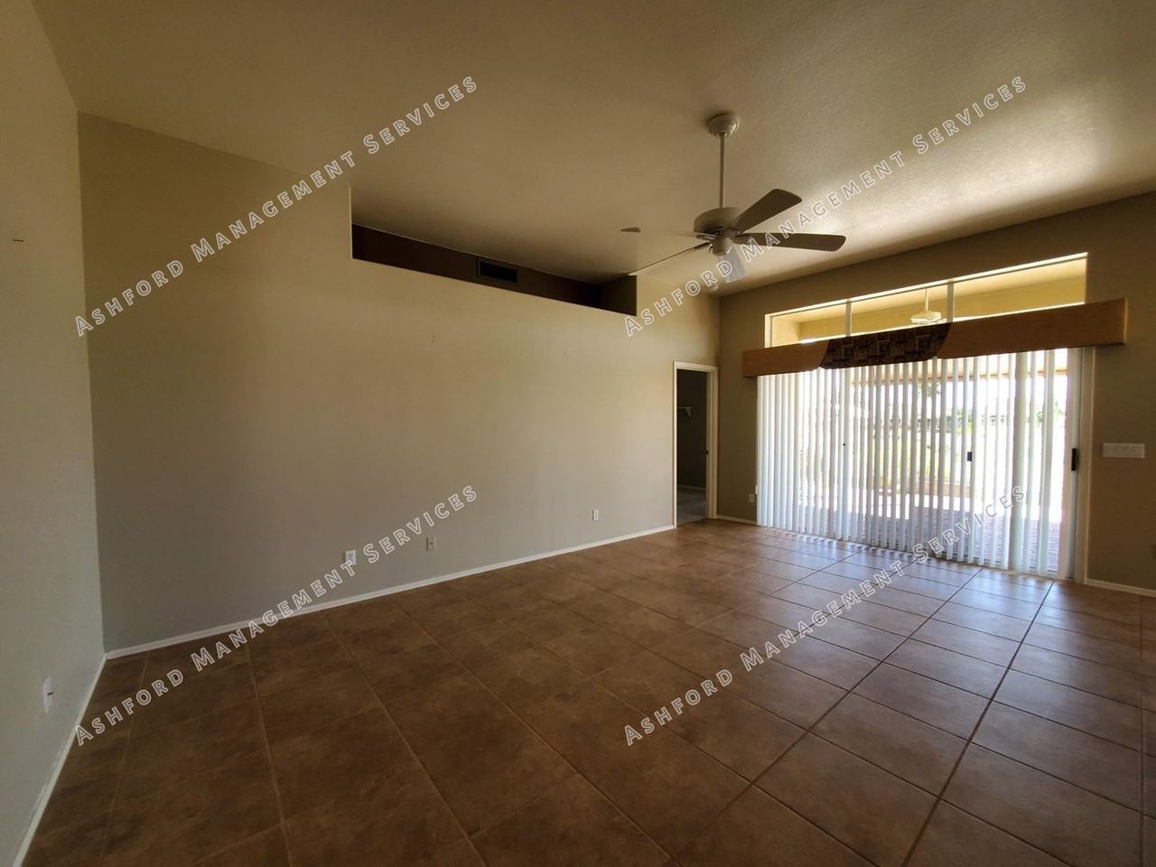 11558 W Tortoise Ct - Photo 5 of 47