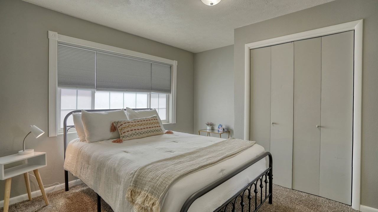 3928 N Post St - Photo 7 of 14