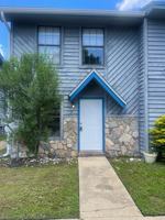 featured image of 1325 Greendale Ave #16