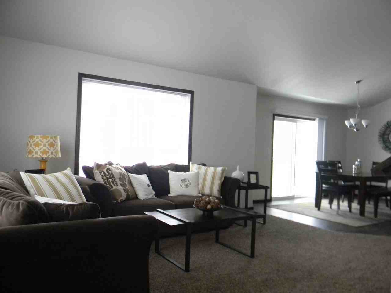 521 Foxtail Dr E - Photo 5 of 19