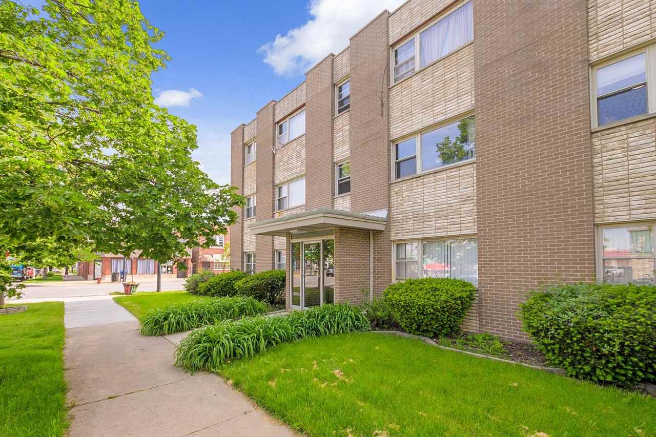 Apartments for Rent in Clearing, Chicago, IL 25 Rentals Zumper