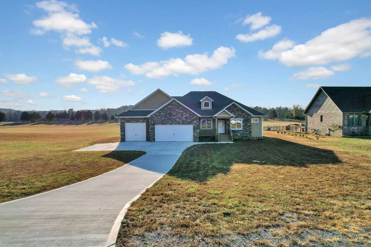 2884 Espalier Dr - Photo 2 of 20