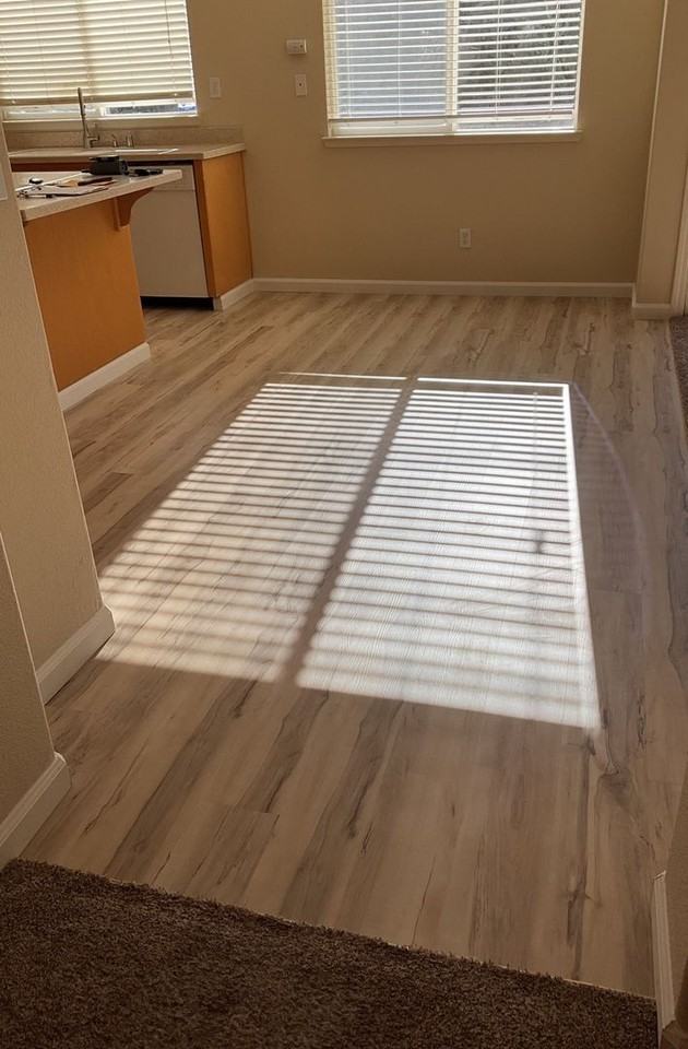 760 Waterville Dr - Photo 2 of 8