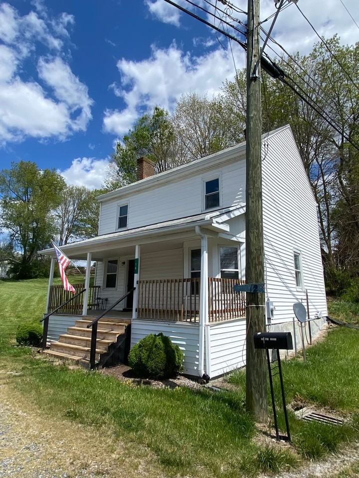 16 Tye River Tpke - Photo 2 of 34