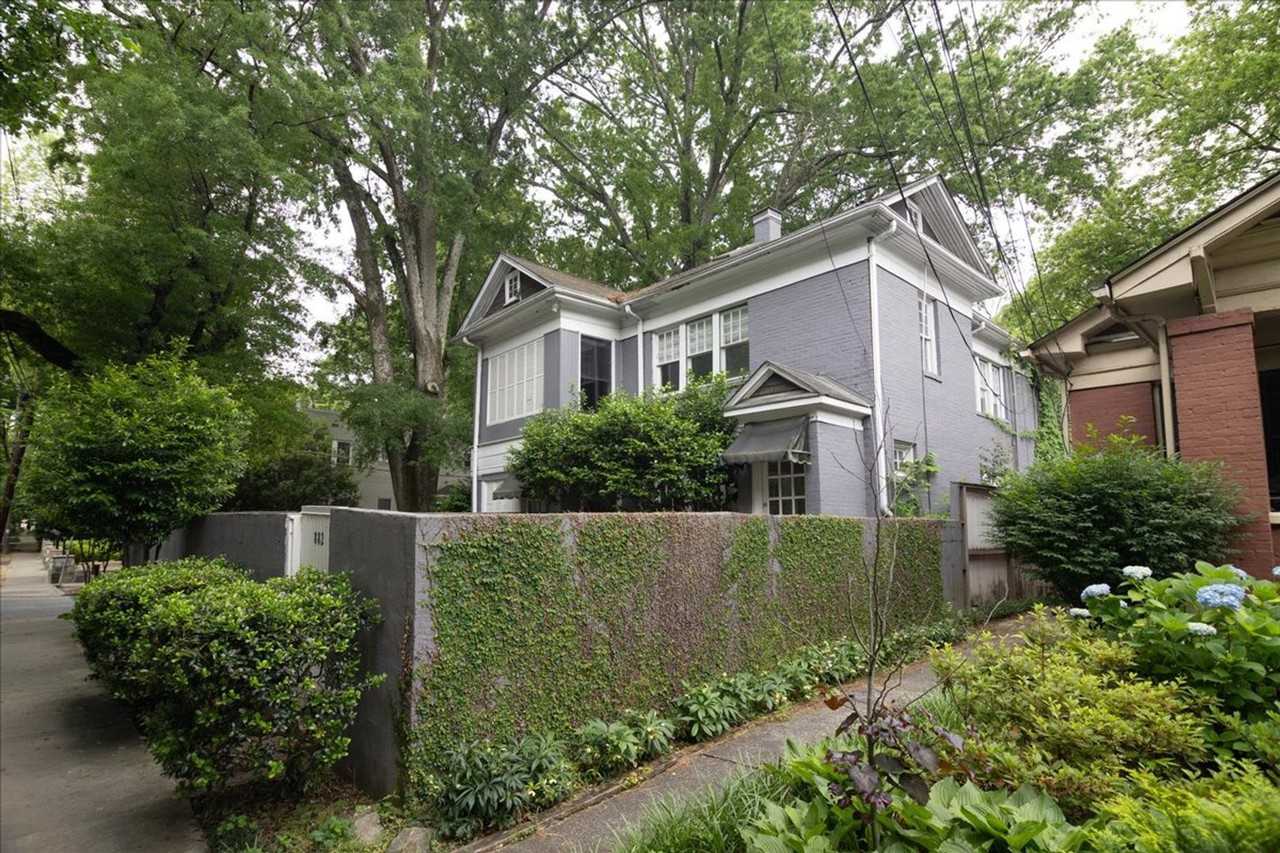 882 Charles Allen Dr Ne - Photo 4 of 22