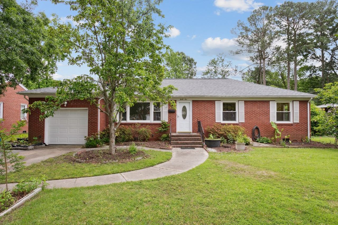 35 Belmont Rd - Photo 2 of 25