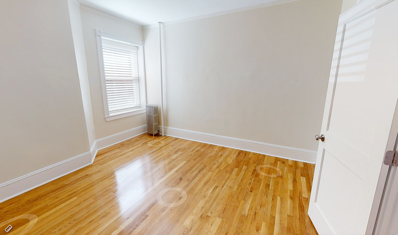 1595 Beacon St - Photo 6 of 21