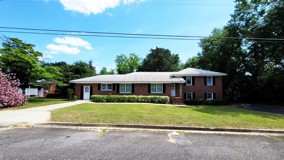 1934 Green Street - Photo 1 of 1