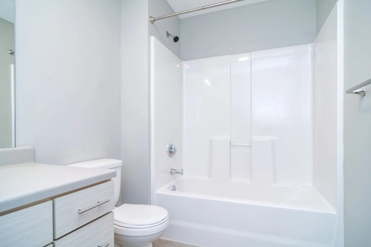 30 Metro Place - Photo 3 of 50