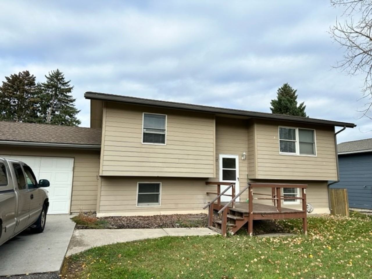 317 N 25th Ave - Photo 2 of 23