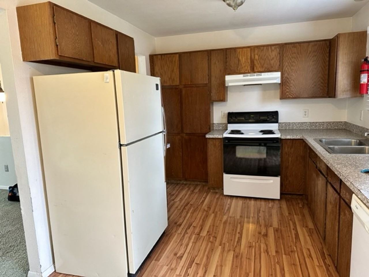 317 N 25th Ave - Photo 7 of 23
