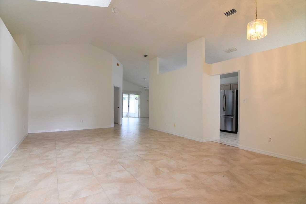 13005 Cog Hill Way - Photo 3 of 39