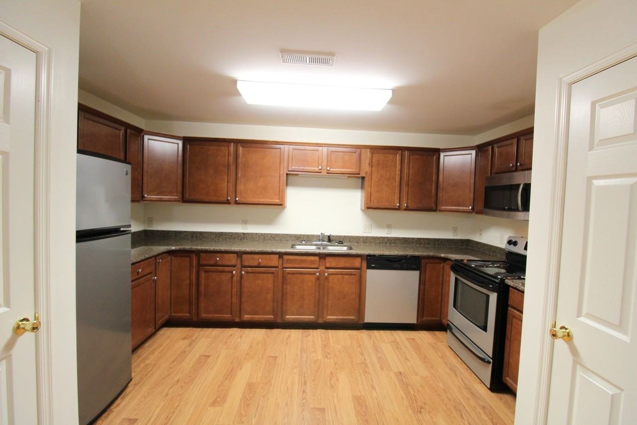 1901 Buttonwood Court - OM/OT - Photo 2 of 13