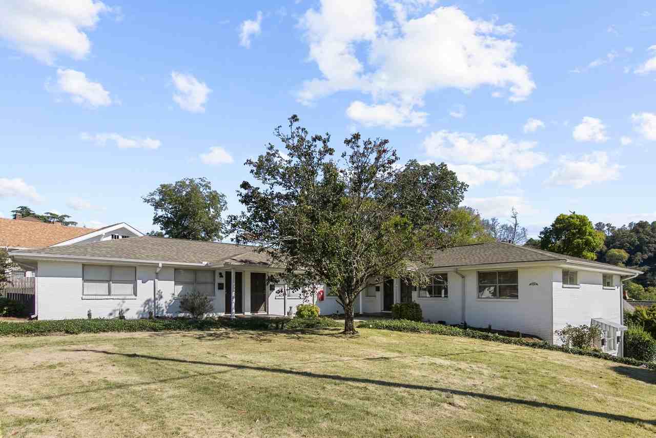 Ethel Apartments - Photo 4 of 17