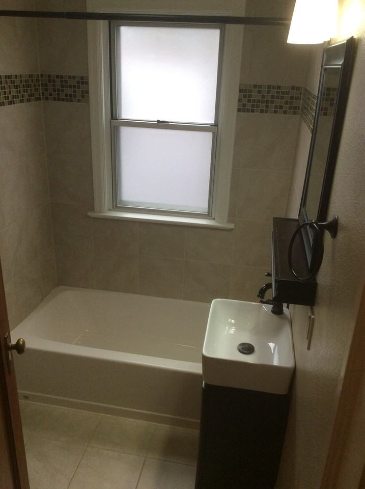 3133 Thomes Ave - Photo 5 of 10