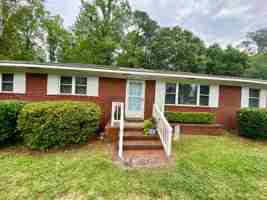 featured image of 226 Huntington Rd