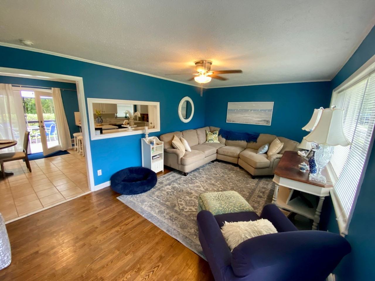226 Huntington Rd - Photo 3 of 28