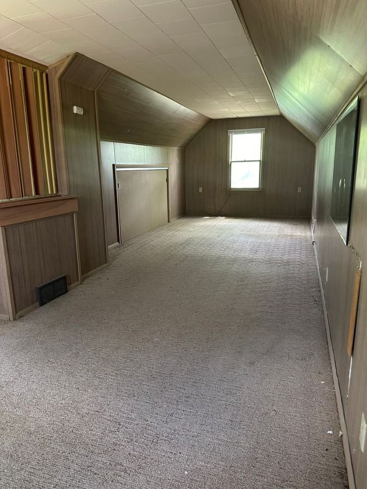 744 Wallgate Ave - Photo 7 of 10
