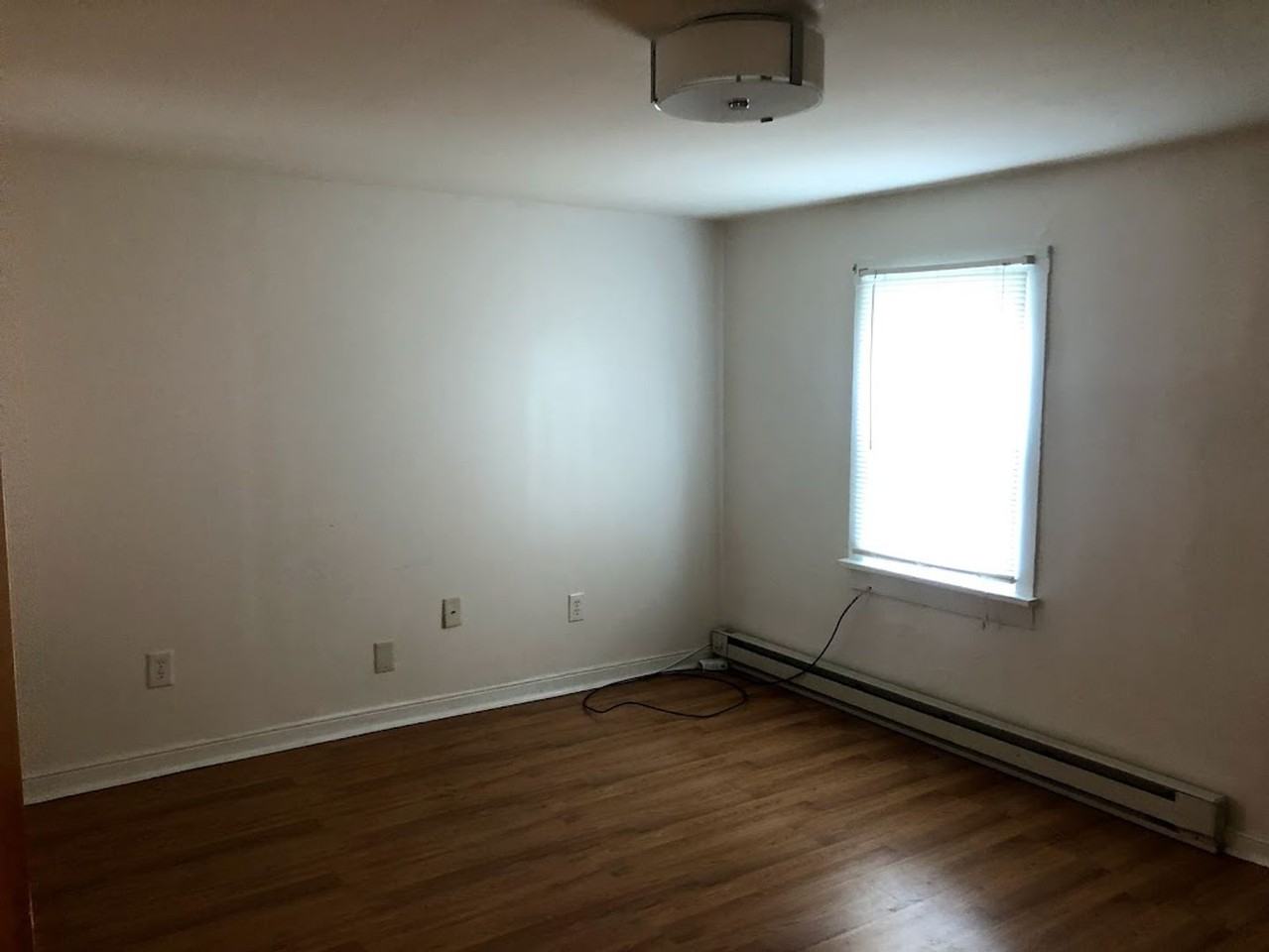 309 Beaver St - Photo 3 of 8