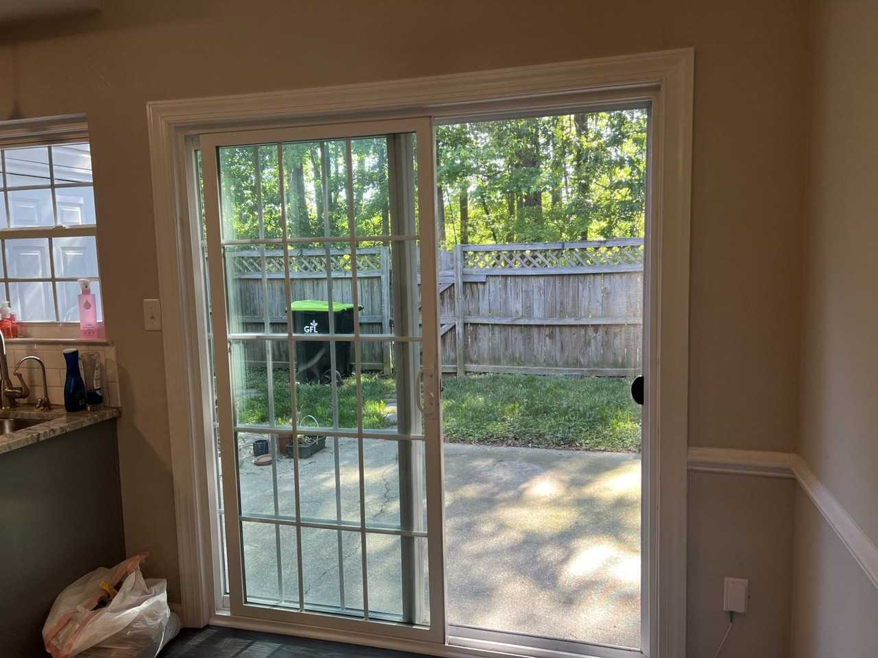 406 Crescent Ct - Photo 4 of 8